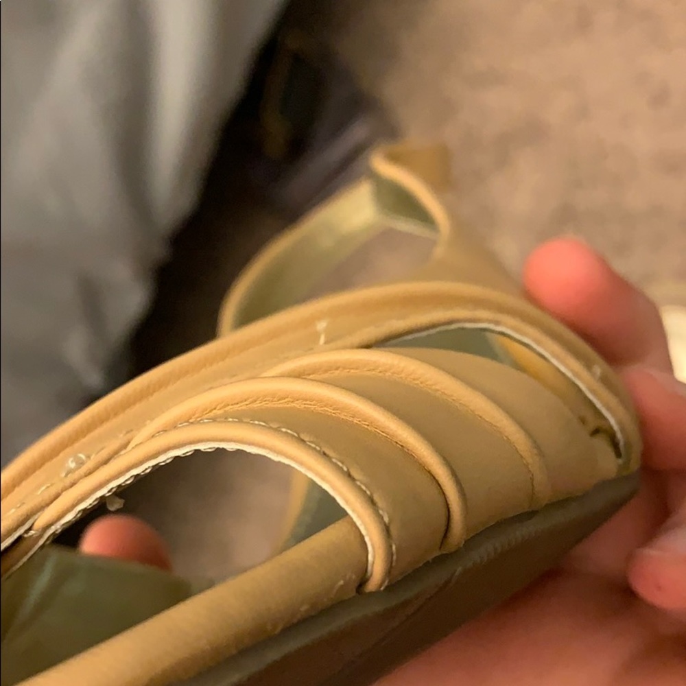 Nude Heels - Picture 5 of 7